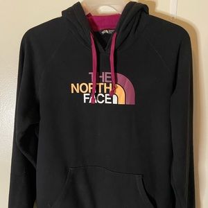 The North Face Women Hoodie. XL